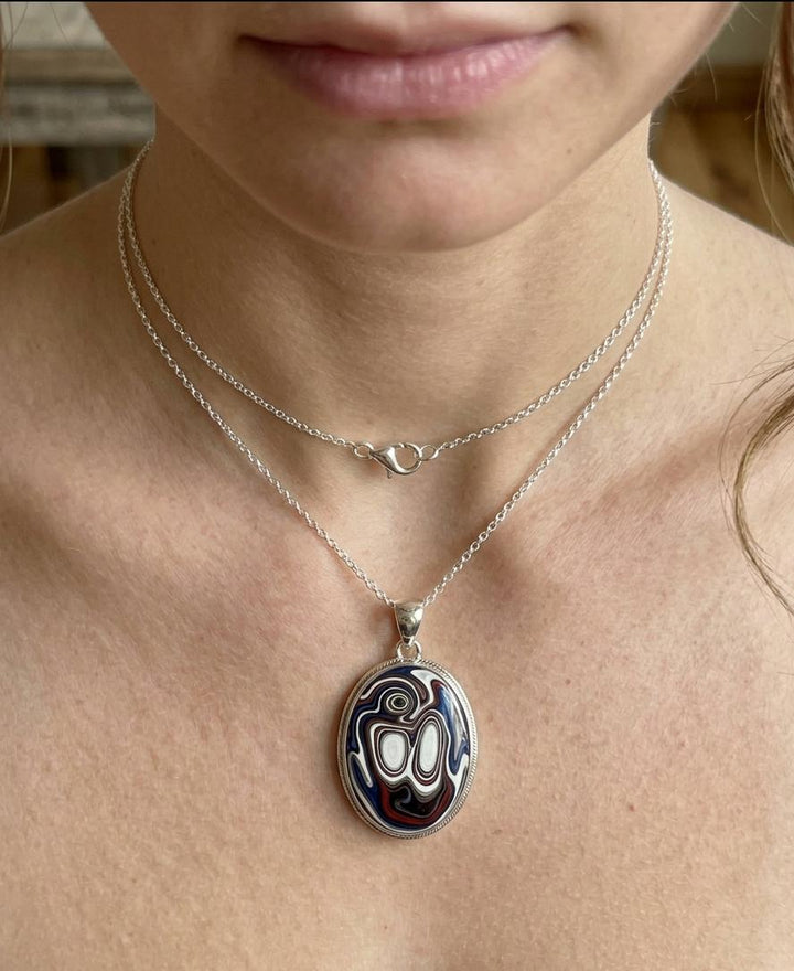 Fordite oval necklace in 925 sterling silver with colorful Detroit agate stone