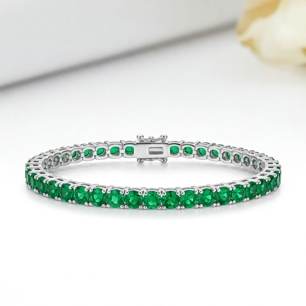 Emerald Tennis Bracelet for woman 925 Silver Handmade Link Jewelry, Green Gemstone Cuff Bracelet, May Gemstone Bracelet, Dainty Gift for Her