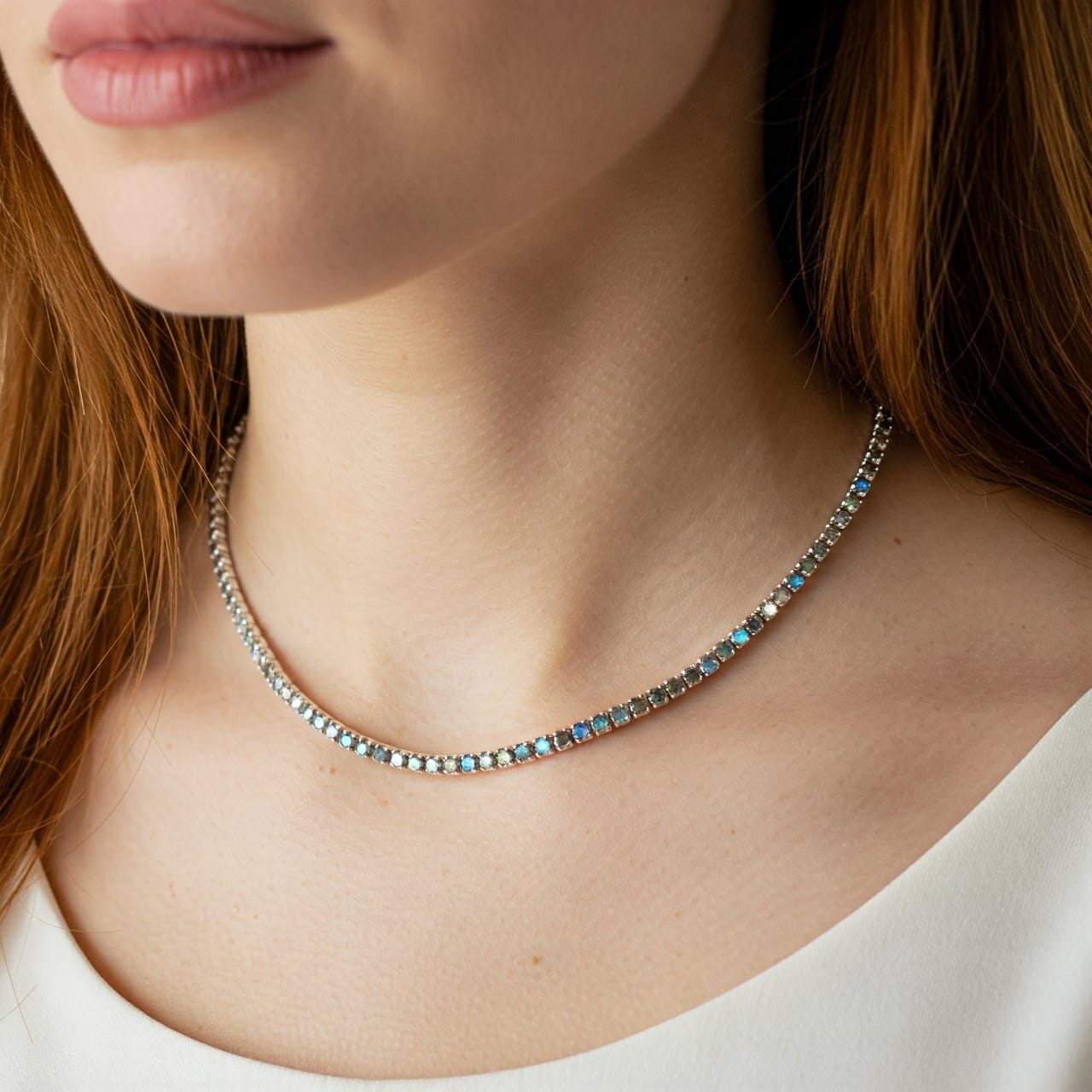 महिलाओं के लिए 925 चांदी की 4 मिमी लैब्राडोराइट टेनिस नेकलेस – उपचारात्मक जन्म रत्न आभूषण, न्यूनतम परतदार चोकर नेकलेस, उसके लिए शादी का तोहफा