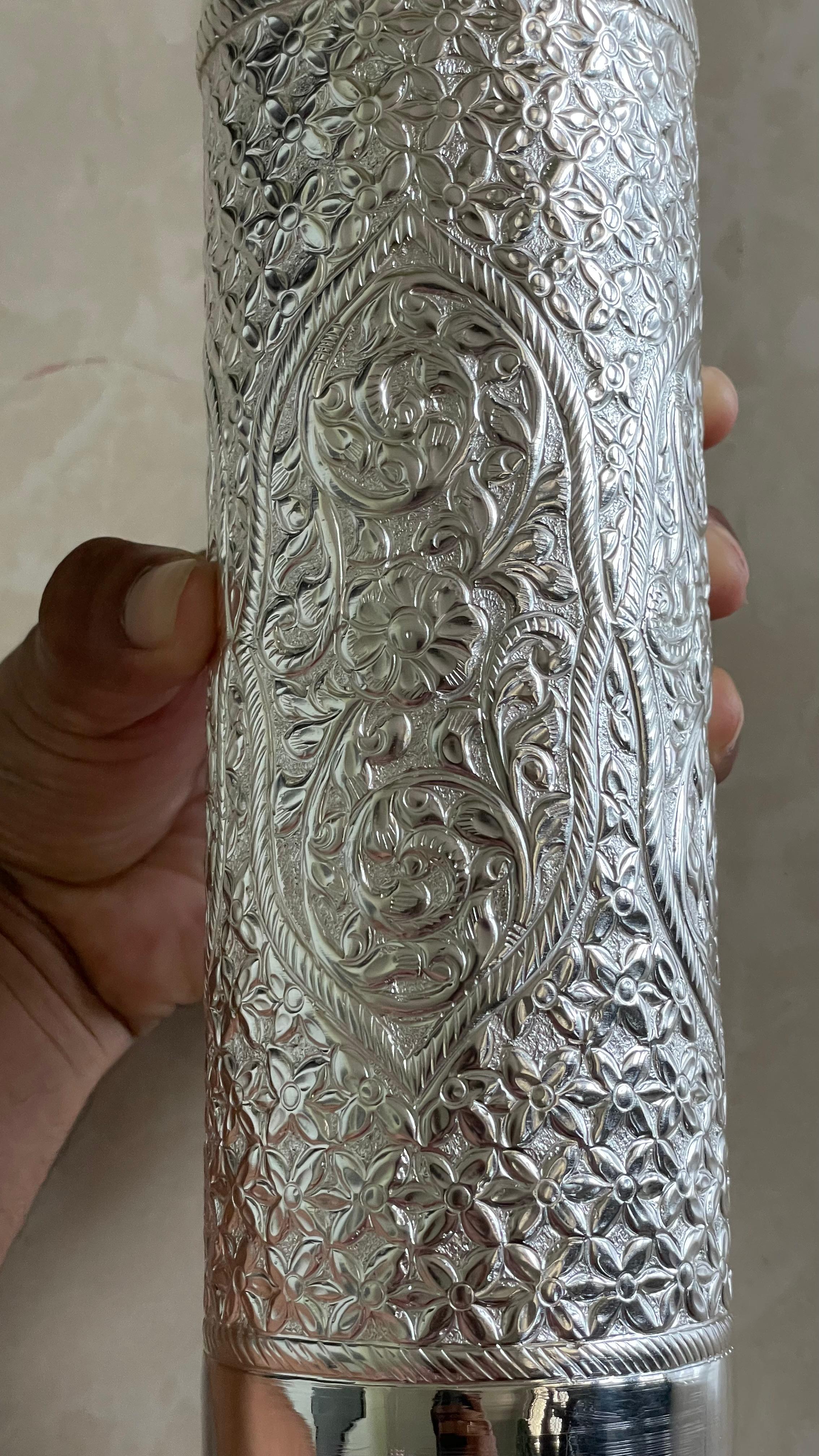 زجاجة ماء من الفضة الإسترلينية 925 بنقشة يدوية للهدايا، معزز طبيعي للمناعة، هدية فضية فاخرة للزفاف